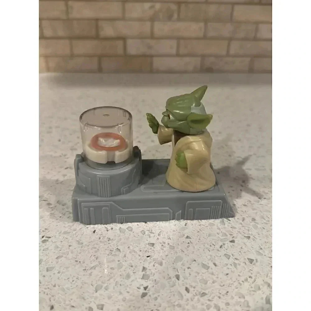 Star Wars Yoda Force McDonalds Toy‎ sg